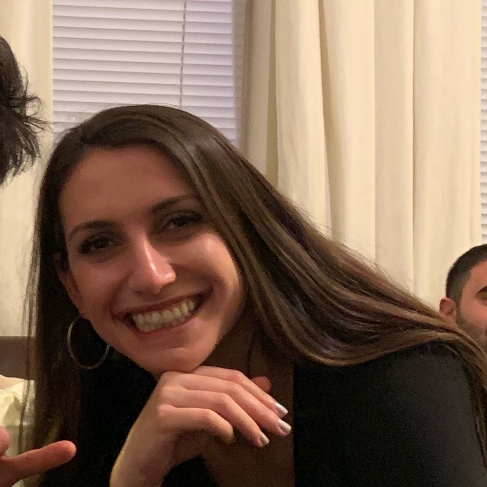 Meet your Posher, Andrea